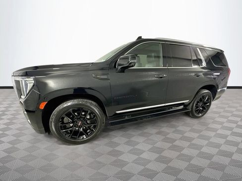 Used 2023 GMC Yukon Denali AWD/4WD image 6