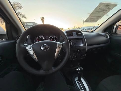 Used 2019 Nissan Versa SV image 6