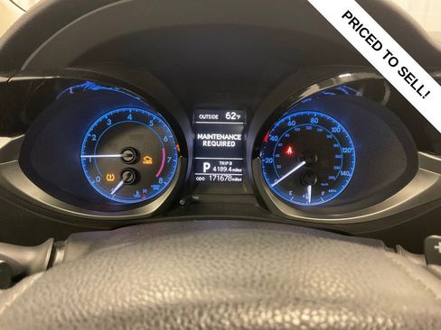 Used 2014 Toyota Corolla S image 2