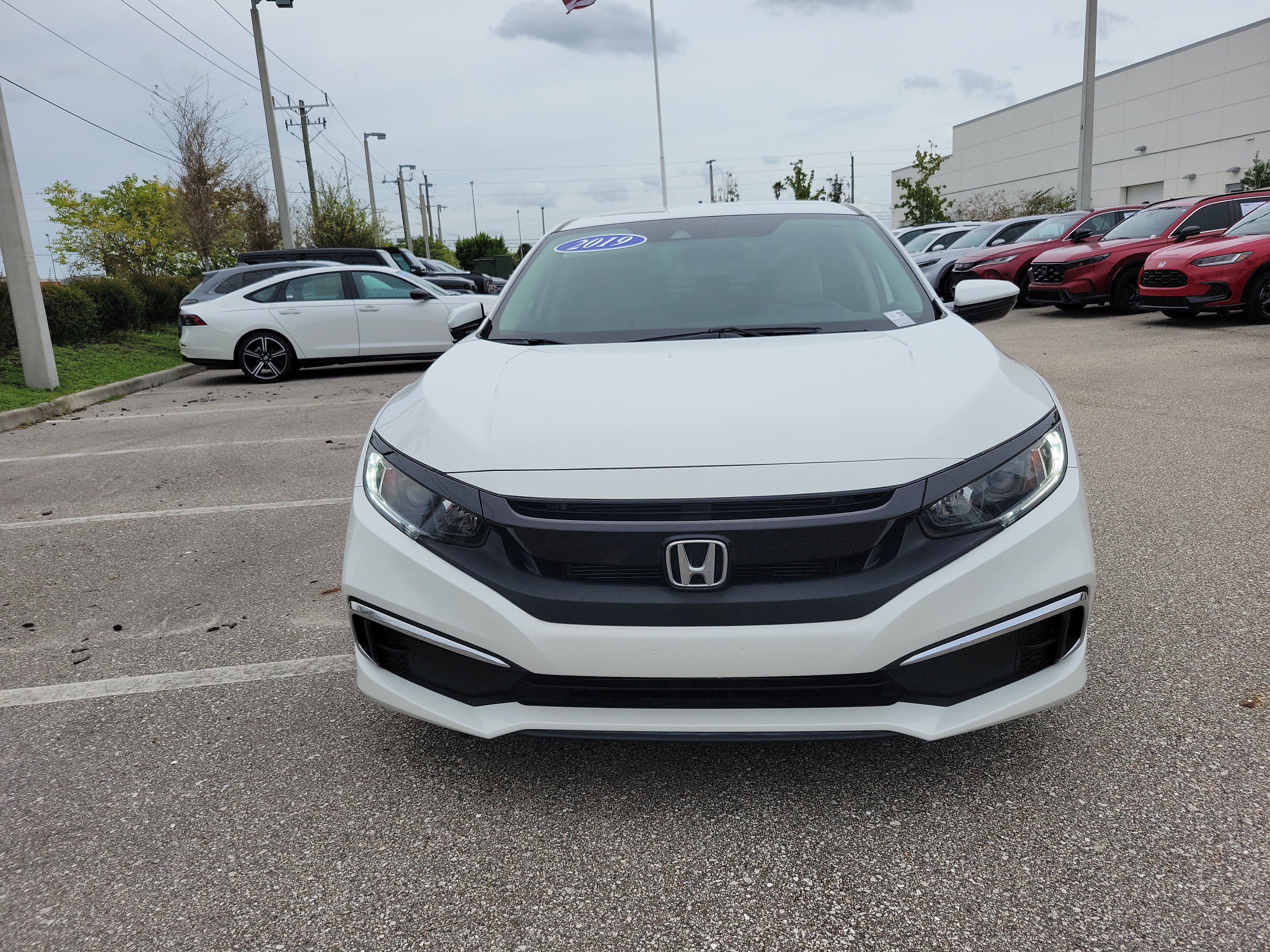 Used 2019 Honda Civic LX image 3