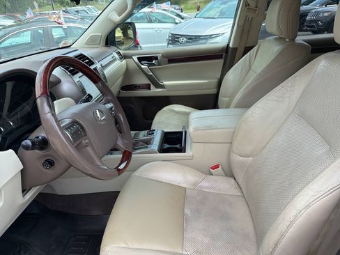 Used 2011 Lexus GX 460 AWD/4WD image 9
