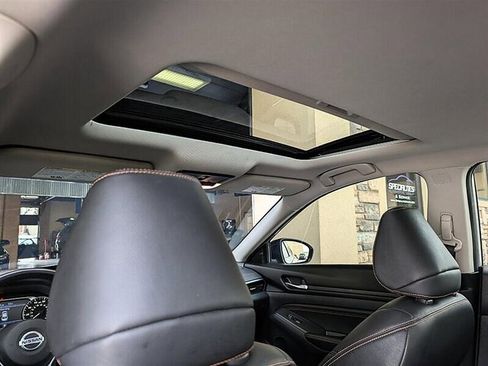 Used 2021 Nissan Altima 2.5 SR w/ SR Premium Package FWD image 27