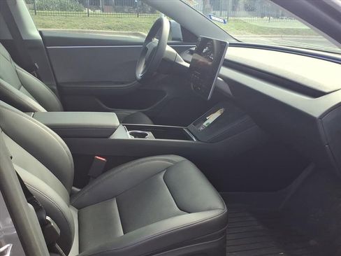 Used 2025 Tesla Model 3 Long Range RWD image 19