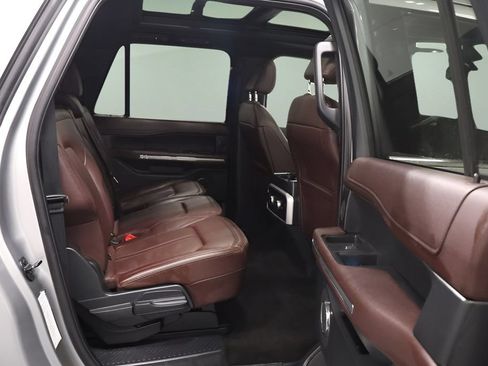 Used 2022 Ford Expedition Max Limited AWD/4WD image 21