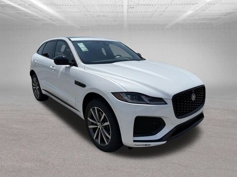 New 2026 Jaguar F-PACE R-Dynamic S AWD/4WD image 5