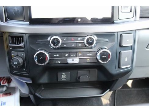 Used 2025 Ford F150 XLT w/ Equipment Group 301A Standard AWD/4WD image 29