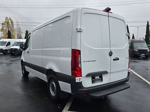 New 2026 Mercedes-Benz Sprinter 2500 image 4