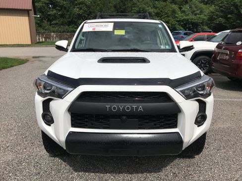 Certified 2024 Toyota 4Runner TRD Pro AWD/4WD image 3