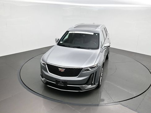 Certified 2024 Cadillac XT6 Premium Luxury w/ LPO, Floor Liner Package AWD/4WD image 38