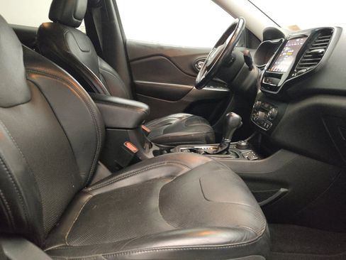 Used 2019 Jeep Cherokee Limited AWD/4WD image 21