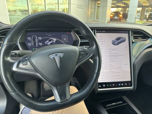 Used 2019 Tesla Model S 75D image 5