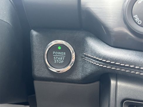 New 2025 Ford F150 Lightning Flash image 7