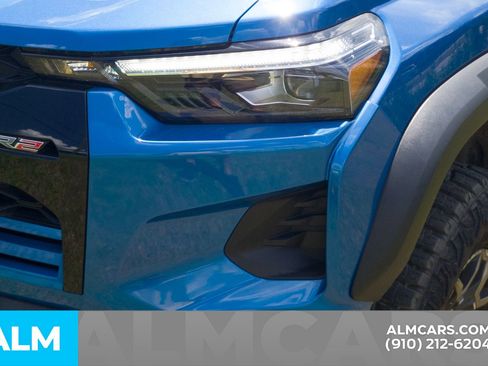 Used 2023 Chevrolet Colorado ZR2 w/ ZR2 Convenience Package III AWD/4WD image 13
