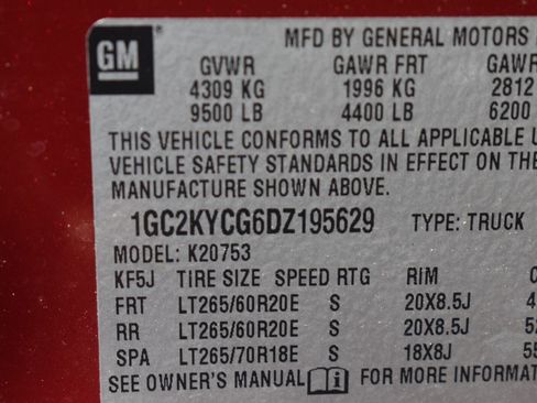 Used 2013 Chevrolet Silverado 2500 LTZ w/ LTZ Plus Package AWD/4WD image 18