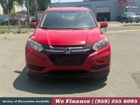 Used 2016 Honda HR-V LX image 2