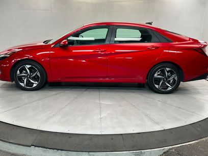 Used 2023 Hyundai Elantra SEL w/ Convenience Package