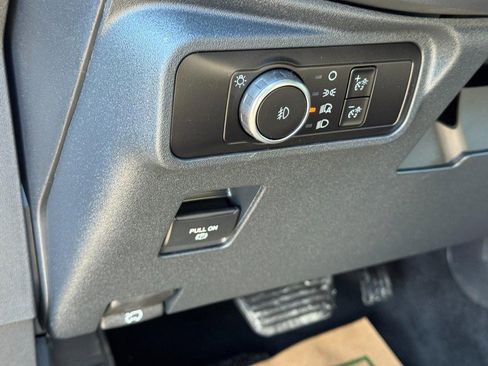 New 2025 Ford Bronco Outer Banks w/ Sasquatch Package AWD/4WD image 12