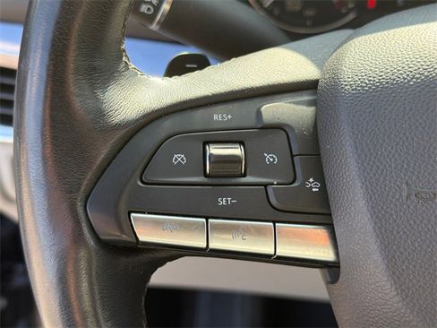 Used 2022 Cadillac XT4 Luxury w/ Driver Awareness Package image 25