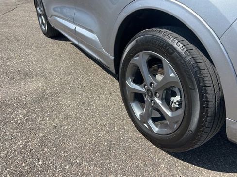 Certified 2024 Ford Escape ST-Line w/ Tech Pack #1 image 25