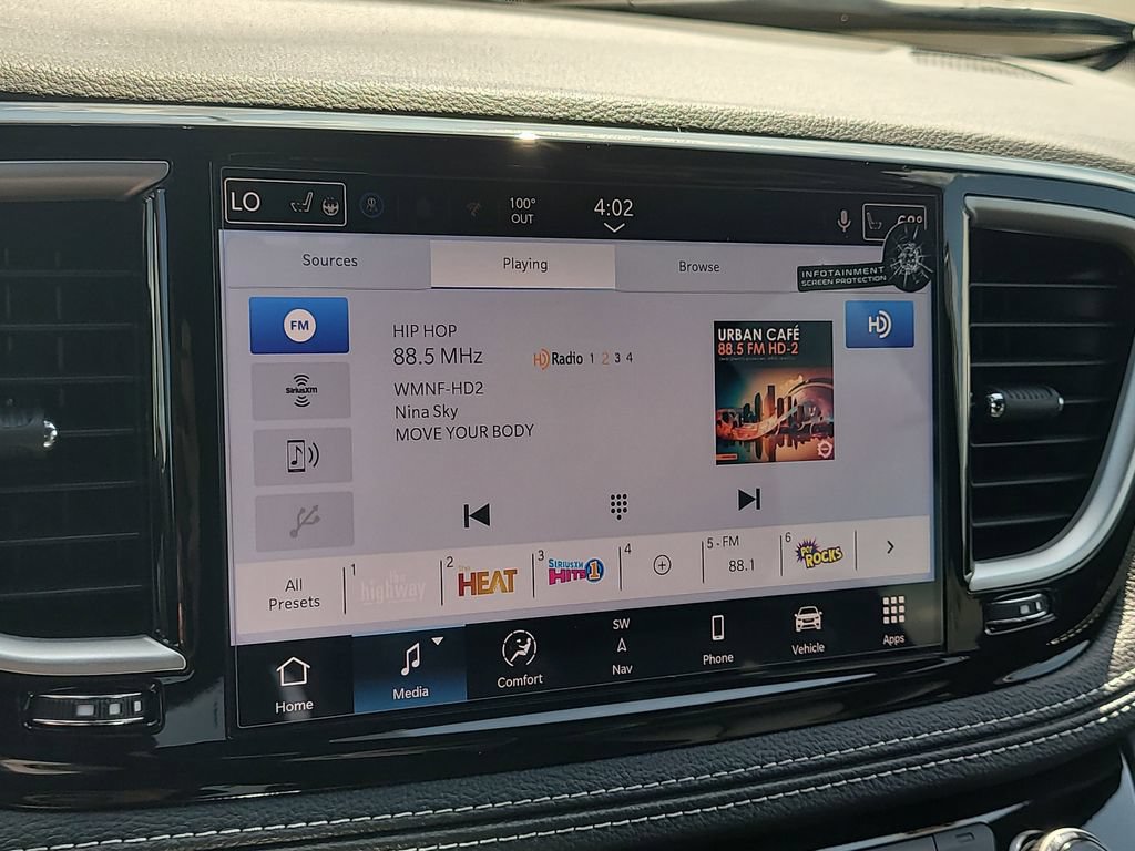 New 2027 Chrysler Pacifica Select w/ Family Tech Group FWD image 26