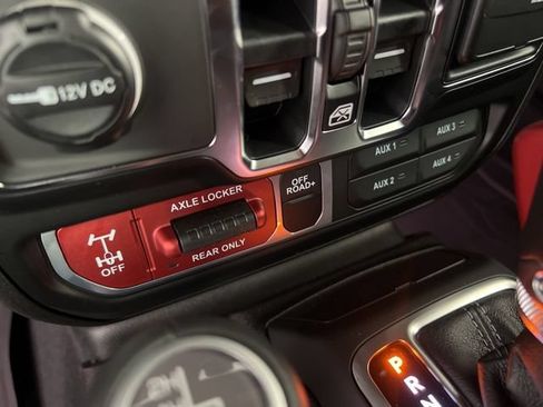 New 2026 Jeep Gladiator Willys AWD/4WD image 25
