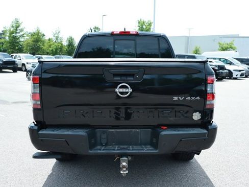 Used 2022 Nissan Frontier SV AWD/4WD image 4
