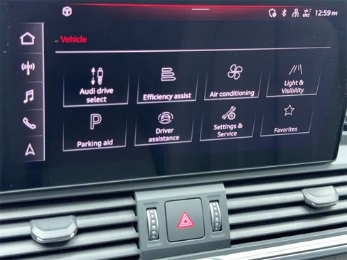 Used 2022 Audi Q5 2.0T Premium w/ Convenience Package image 26