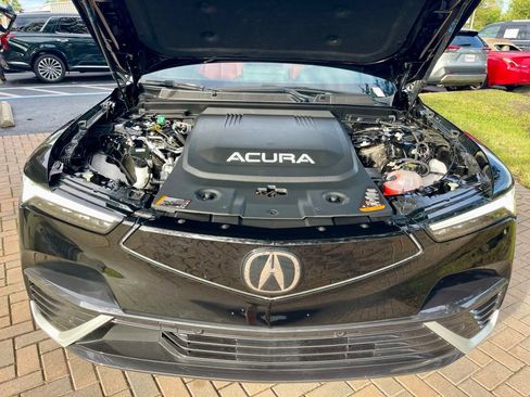 Used 2024 Acura ZDX A-Spec image 17