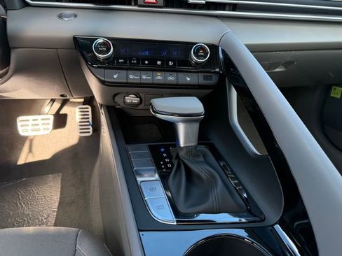 New 2026 Hyundai Elantra SEL Sport image 21