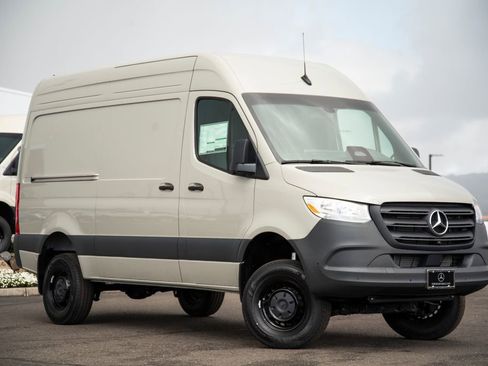 New 2026 Mercedes-Benz Sprinter 144 Cargo image 3