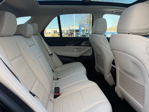 New 2026 Mercedes-Benz GLE 450 4MATIC image 34