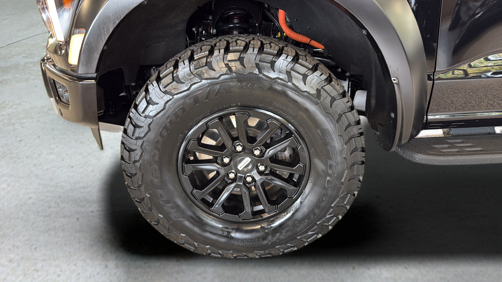 Used 2024 Ford F150 Raptor AWD/4WD image 17