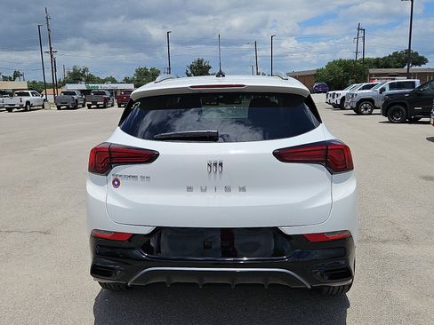 New 2026 Buick Encore GX Sport Touring w/ Comfort Package FWD image 4
