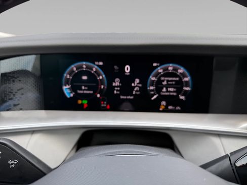 New 2026 Volkswagen Tiguan SE AWD/4WD image 14