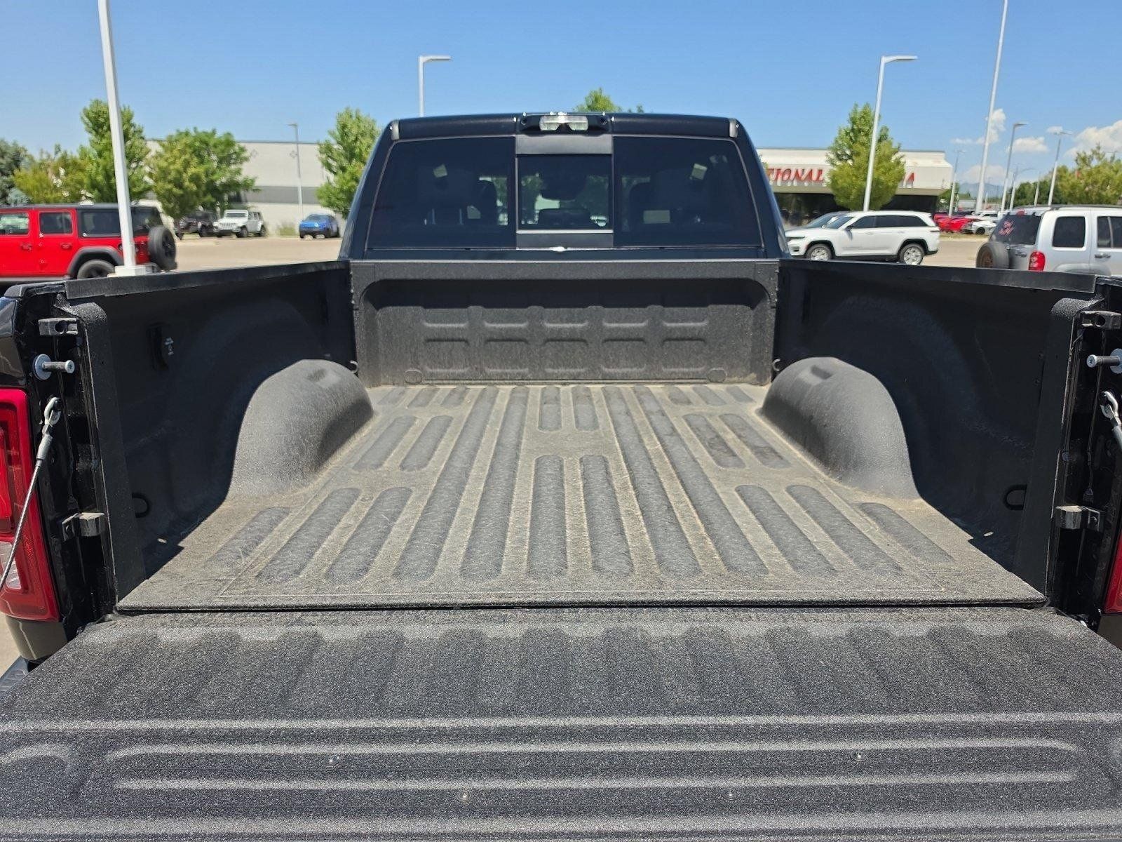 New 2026 RAM 2500 Laramie w/ Night Edition AWD/4WD image 32