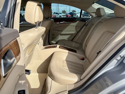 Used 2012 Mercedes-Benz CLS 550 image 14