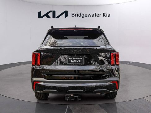 Certified 2026 Kia Sorento SX Prestige AWD/4WD image 7