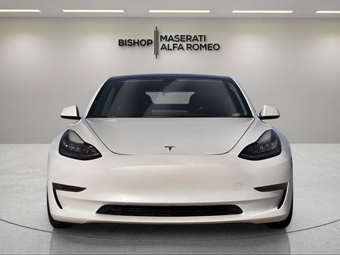 Used 2022 Tesla Model 3 Long Range image 3