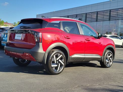 New 2026 Nissan Kicks SV w/ Interior Electronics Package FWD image 2