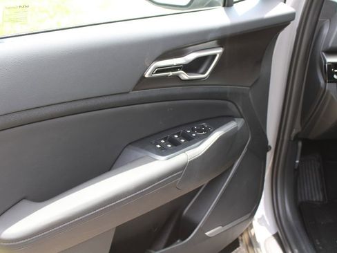New 2026 Kia Sportage EX FWD image 19