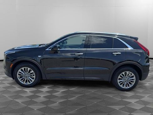 Used 2024 Cadillac XT4 Premium Luxury image 4