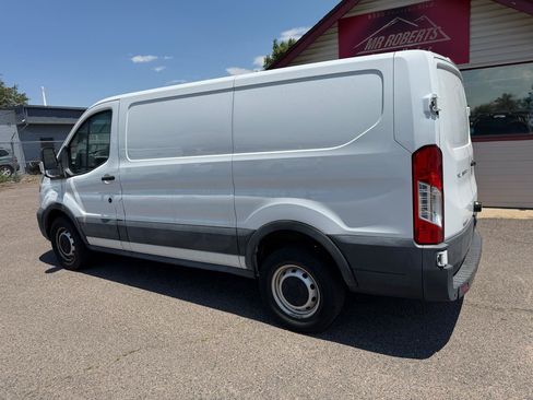 Used 2021 Ford Transit 250 Low Roof RWD image 3