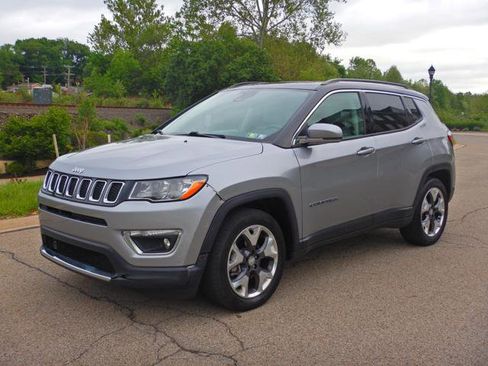 Used 2019 Jeep Compass Limited w/ Advanced Safety Group FWD image 1