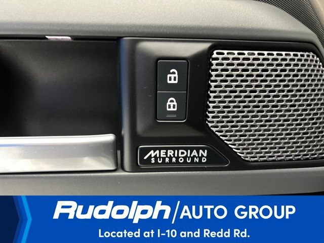 Used 2023 Land Rover Defender 110 X AWD/4WD image 15