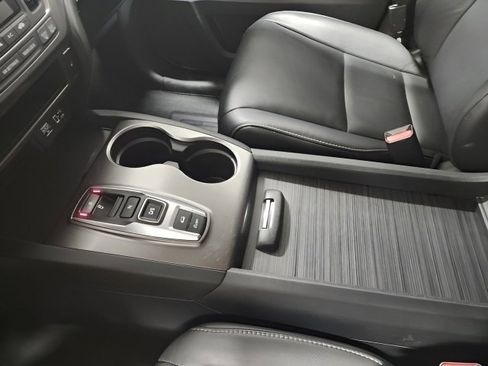 Used 2022 Honda Pilot EX-L image 35