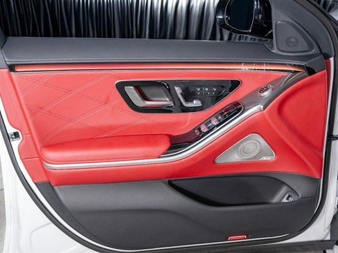 New 2026 Mercedes-Benz S 63 AMG S image 10