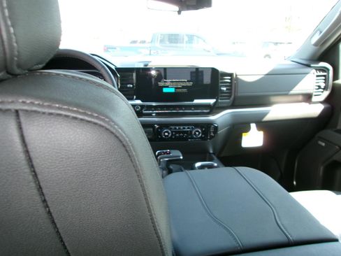 New 2026 Chevrolet Silverado 1500 LT Trail Boss AWD/4WD image 15