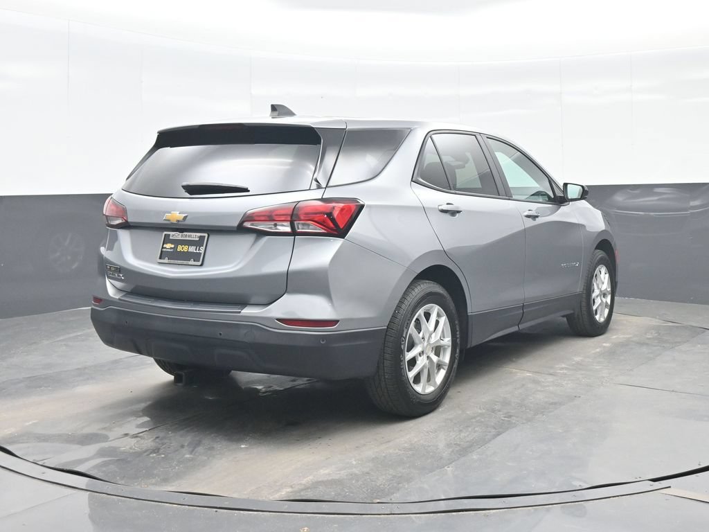 Used 2023 Chevrolet Equinox LS FWD image 6