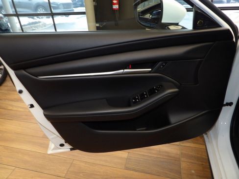 Certified 2023 MAZDA MAZDA3 s image 23