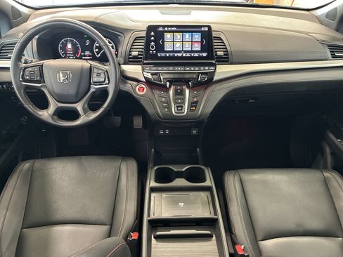 Certified 2025 Honda Odyssey Sport-L image 16
